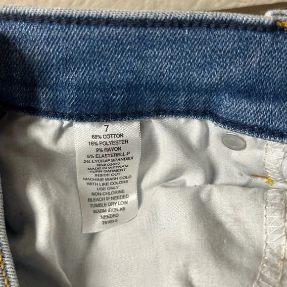 Arizona Jean Co. Women’s Denim Distressed Mini Skirt – Size 7 - Picture 5 of 5